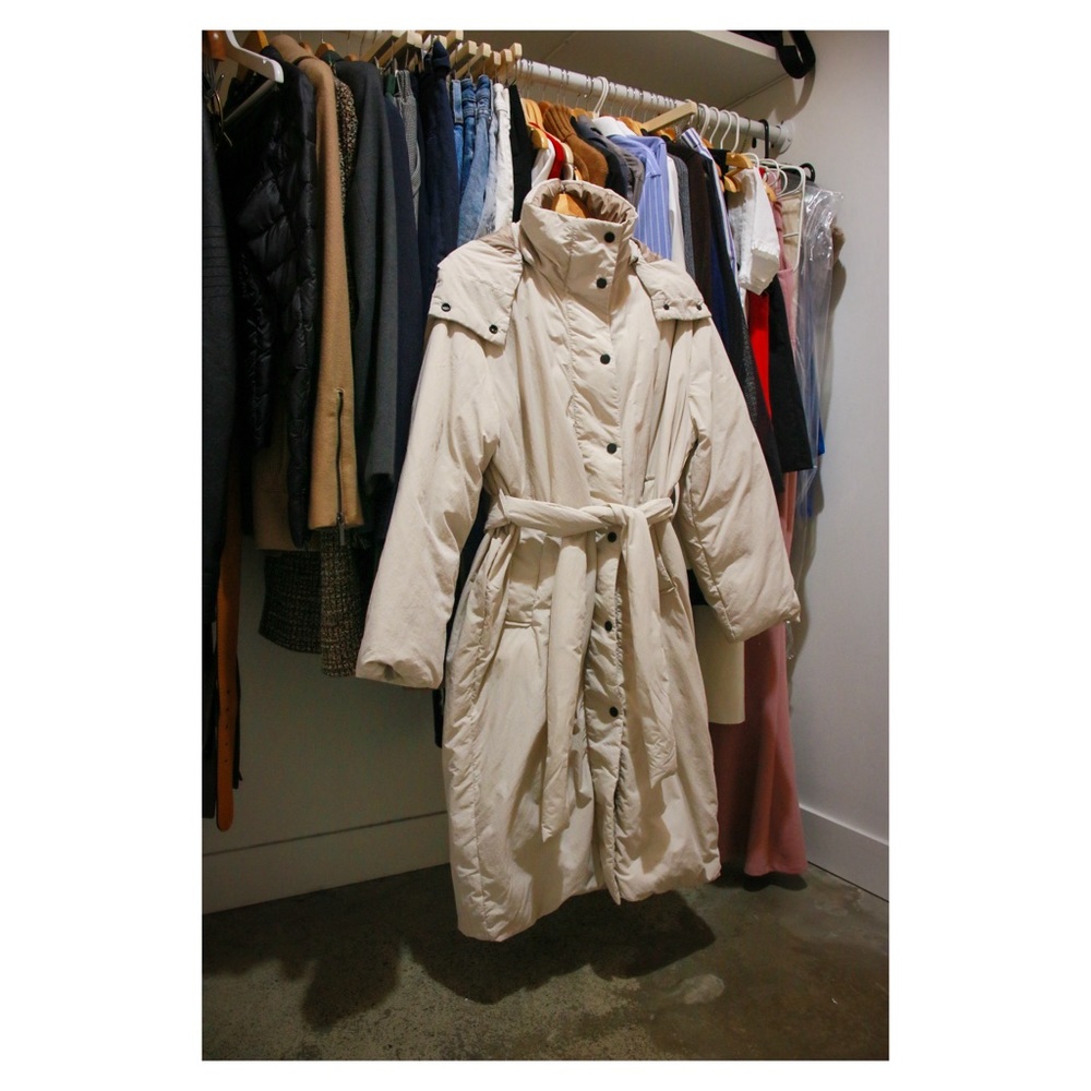 Everlane Duvet Puffer - Cream Puffer Jacket